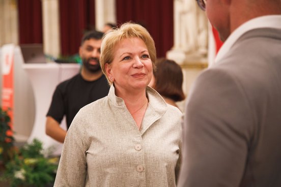 Karin Grinnberger, Leiterin der Vienna Trainee Challenge